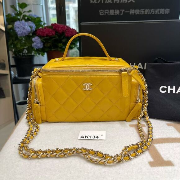 Chanel Handbags - Chanel Women Pre-Loved Bag Brand New Condition